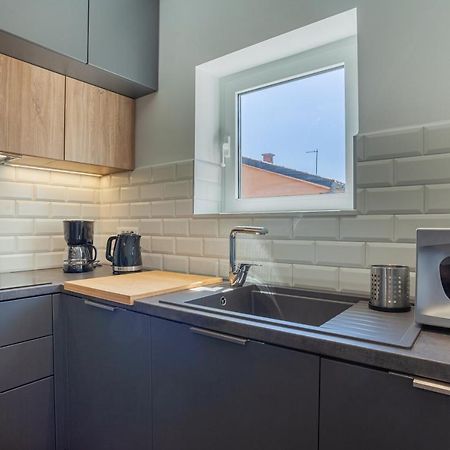 Apartman Petra เซรส ภายนอก รูปภาพ
