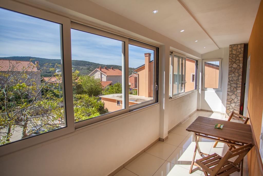 Apartman Petra เซรส ภายนอก รูปภาพ