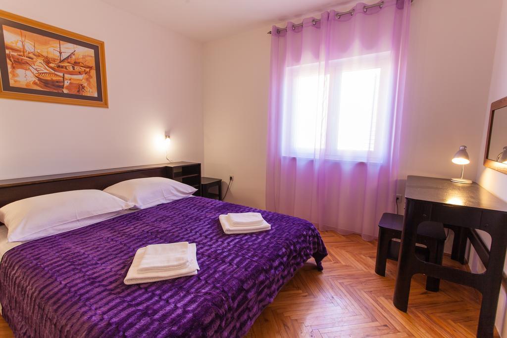 Apartman Petra เซรส ภายนอก รูปภาพ