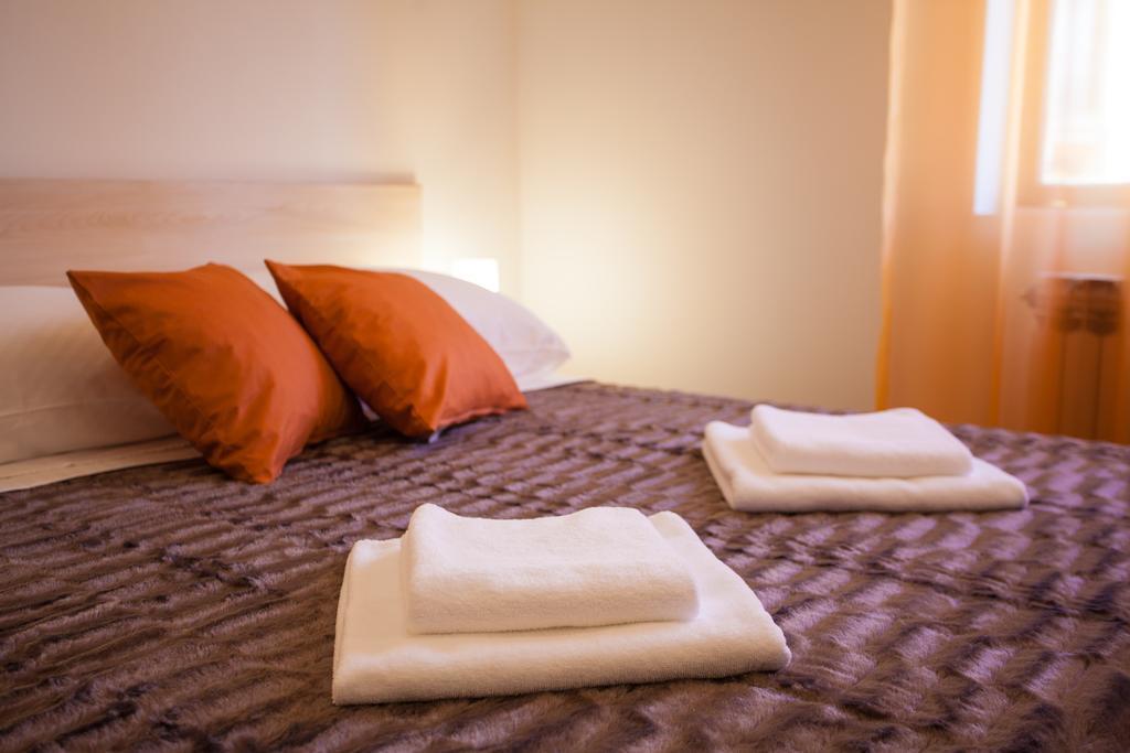 Apartman Petra เซรส ภายนอก รูปภาพ