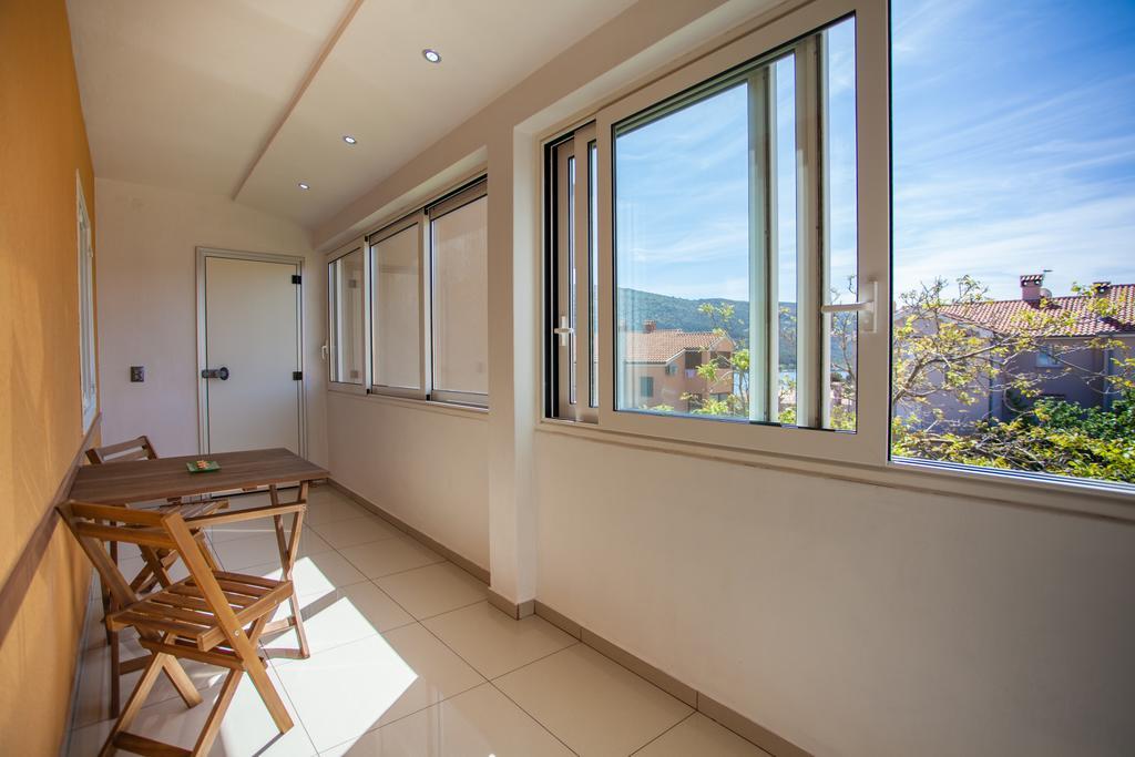 Apartman Petra เซรส ภายนอก รูปภาพ